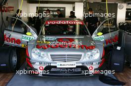 03.09.2004 Zandvoort, The Netherlands,  DTM, Friday, Pitbox of Bernd Schneider (GER), Vodafone AMG-Mercedes, AMG-Mercedes C-Klasse - DTM Season 2004 at Circuit Park Zandvoort (Deutsche Tourenwagen Masters)