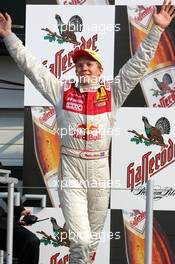 05.09.2004 Zandvoort, The Netherlands,  DTM, Sunday, Podium, race winner Mattias Ekström (SWE), Audi Sport Team Abt, Portrait, walking on to the podium - DTM Season 2004 at Circuit Park Zandvoort (Deutsche Tourenwagen Masters)