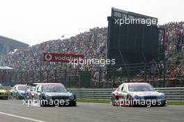 05.09.2004 Zandvoort, The Netherlands,  DTM, Sunday, Start of the race, Gary Paffett (GBR), C-Klasse AMG-Mercedes, AMG-Mercedes C-Klasse, locking up while trying to out break Bernd Schneider (GER), Vodafone AMG-Mercedes, AMG-Mercedes C-Klasse - DTM Season 2004 at Circuit Park Zandvoort (Deutsche Tourenwagen Masters)