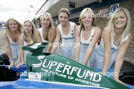 29.08.2004 Donington, England, Sunday 29 August 2004, Superfund Grid Girls  - SUPERFUND EURO 3000 Championship Rd 6, Donington Park, England, GBR - SUPERFUND COPYRIGHT FREE editorial use only
