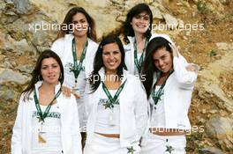 29.05.2004 Estoril, Portugal, Saturday 29 May 2004, Superfund promotion girls - SUPERFUND EURO 3000 Championship Rd 2, Estoril, Portugal, PRT - SUPERFUND COPYRIGHT FREE editorial use only