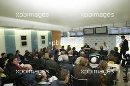 29.10.2004 Nurburgring, Germany, Friday,  29 October 2004, Many people from the media and team owners came to the conference - Presentation of the new FORMULA SUPERFUND car for the 2005 FORMULA SUPERFUND Championship - SUPERFUND COPYRIGHT FREE editorial use only
