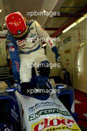 17.07.2004 Spa, Belgium, Saturday 17 July 2004, Norbert Siedler, AUT, ADM Motorsport gets into the car - SUPERFUND EURO 3000 Championship Rd 5, Spa Francorchamps, Belgium, BEL - SUPERFUND COPYRIGHT FREE editorial use only