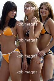 03.03.2004 Melbourne, Australia, F1, Wednesday, March, Brunotti's Australian Beach Party at St. Kilda Beach, Formula 1 World Championship, Rd 1, Australian Grand Prix, Girls, Girl, Babes. www.xpb.cc, EMail: info@xpb.cc - copy of publication required for printed pictures. Every used picture is fee-liable. c Copyright: xpb.cc