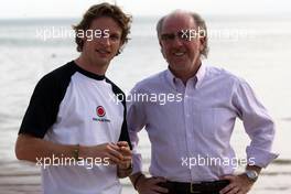 03.03.2004 Melbourne, Australia, F1, Wednesday, March, Brunotti's Australian Beach Party at St. Kilda Beach, Jenson Button, GBR, BAR Honda with David Richards, GBR, BAR, Teamchief, Team Principal. Formula 1 World Championship, Rd 1, Australian Grand Prix. www.xpb.cc, EMail: info@xpb.cc - copy of publication required for printed pictures. Every used picture is fee-liable. c Copyright: xpb.cc