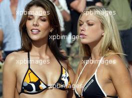 03.03.2004 Melbourne, Australia, F1, Wednesday, March, Brunotti's Australian Beach Party at St. Kilda Beach, Formula 1 World Championship, Rd 1, Australian Grand Prix, Girls, Girl, Babes. www.xpb.cc, EMail: info@xpb.cc - copy of publication required for printed pictures. Every used picture is fee-liable. c Copyright: xpb.cc