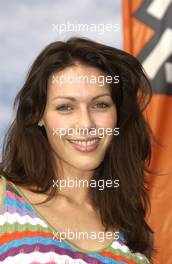 03.03.2004 Melbourne, Australia, F1, Wednesday, March, Brunotti's Australian Beach Party at St. Kilda Beach, Louise Griffith, Girl Friend, Girlfriend of Jenson Button. Formula 1 World Championship, Rd 1, Australian Grand Prix. www.xpb.cc, EMail: info@xpb.cc - copy of publication required for printed pictures. Every used picture is fee-liable. c Copyright: xpb.cc