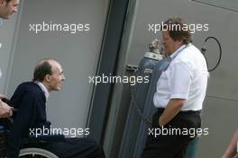 05.03.2004 Melbourne, Australia, F1, Friday, March, Frank Williams, GBR, Sir, WilliamsF1, Teamchief, Managing Director, Team Principal talks to Norbert Haug, GER, Mercedes, Motorsport chief. Formula 1 World Championship, Rd 1, Australian Grand Prix. www.xpb.cc, EMail: info@xpb.cc - copy of publication required for printed pictures. Every used picture is fee-liable. c Copyright: xpb.cc