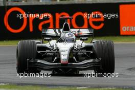 05.03.2004 Melbourne, Australia, F1, Friday, March, Practice, David Coulthard, GRB, West McLaren Mercedes, MP4-19, Action, Track . Formula 1 World Championship, Rd 1, Australian Grand Prix. www.xpb.cc, EMail: info@xpb.cc - copy of publication required for printed pictures. Every used picture is fee-liable.  c Copyright: photo4 / xpb.cc - LEGAL NOTICE: THIS PICTURE IS NOT FOR ITALY  AND GREECE  PRINT USE, KEINE PRINT BILDNUTZUNG IN ITALIEN  UND  GRIECHENLAND!