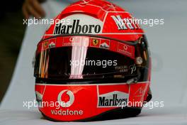 05.03.2004 Melbourne, Australia, F1, Friday, March, Michael Schumacher, GER, Ferrari Helmet. Formula 1 World Championship, Rd 1, Australian Grand Prix. www.xpb.cc, EMail: info@xpb.cc - copy of publication required for printed pictures. Every used picture is fee-liable. c Copyright: photo4 / xpb.cc - LEGAL NOTICE: THIS PICTURE IS NOT FOR ITALY  AND GREECE  PRINT USE, KEINE PRINT BILDNUTZUNG IN ITALIEN  UND  GRIECHENLAND!