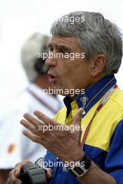 05.03.2004 Melbourne, Australia, F1, Friday, March, Practice, Pierre Dupasquier, FRA, Michelin, Chief. Formula 1 World Championship, Rd 1, Australian Grand Prix. www.xpb.cc, EMail: info@xpb.cc - copy of publication required for printed pictures. Every used picture is fee-liable.  c Copyright: Kucera / xpb.cc - LEGAL NOTICE: THIS PICTURE IS NOT FOR AUSTRIA PRINT USE, KEINE PRINT BILDNUTZUNG IN OESTERREICH!