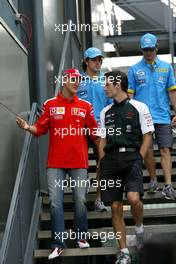 05.03.2004 Melbourne, Australia, F1, Friday, March, Michael Schumacher, GER, Ferrari talks with Mark Webber, AUS, Jaguar. Formula 1 World Championship, Rd 1, Australian Grand Prix. www.xpb.cc, EMail: info@xpb.cc - copy of publication required for printed pictures. Every used picture is fee-liable. c Copyright: photo4 / xpb.cc - LEGAL NOTICE: THIS PICTURE IS NOT FOR ITALY  AND GREECE  PRINT USE, KEINE PRINT BILDNUTZUNG IN ITALIEN  UND  GRIECHENLAND!
