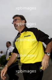 05.03.2004 Melbourne, Australia, F1, Friday, March, Eddie Jordan, IRL, Jordan, Teamchief, Chief Executive, arrives at the circuit. Formula 1 World Championship, Rd 1, Australian Grand Prix. www.xpb.cc, EMail: info@xpb.cc - copy of publication required for printed pictures. Every used picture is fee-liable. c Copyright: xpb.cc