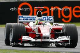 05.03.2004 Melbourne, Australia, F1, Friday, March, Cristiano da Matta, BRA, Panasonic Toyota Racing, TF104, Action, Track. Practice, Formula 1 World Championship, Rd 1, Australian Grand Prix. www.xpb.cc, EMail: info@xpb.cc - copy of publication required for printed pictures. Every used picture is fee-liable.  c Copyright: photo4 / xpb.cc - LEGAL NOTICE: THIS PICTURE IS NOT FOR ITALY  AND GREECE  PRINT USE, KEINE PRINT BILDNUTZUNG IN ITALIEN  UND  GRIECHENLAND!