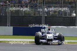 05.03.2004 Melbourne, Australia, F1, Friday, March, Practice, Juan-Pablo Montoya, COL, Juan Pablo, BMW WilliamsF1 Team, FW26, Action, Track gets it wrong and spin on the track. Formula 1 World Championship, Rd 1, Australian Grand Prix. www.xpb.cc, EMail: info@xpb.cc - copy of publication required for printed pictures. Every used picture is fee-liable. c Copyright: xpb.cc