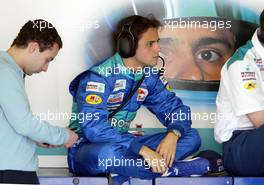 05.03.2004 Melbourne, Australia, F1, Friday, March, Felipe Massa, BRA, Sauber Petronas, C23, Pitlane, Box, Garage, after stopping on the track, Practice, Formula 1 World Championship, Rd 1, Australian Grand Prix. www.xpb.cc, EMail: info@xpb.cc - copy of publication required for printed pictures. Every used picture is fee-liable. c Copyright: xpb.cc
