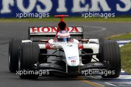 05.03.2004 Melbourne, Australia, F1, Friday, March, Practice, Jenson Button, GBR, Lucky Strike BAR Honda, BAR006, Action, Track . Formula 1 World Championship, Rd 1, Australian Grand Prix. www.xpb.cc, EMail: info@xpb.cc - copy of publication required for printed pictures. Every used picture is fee-liable. c Copyright: xpb.cc