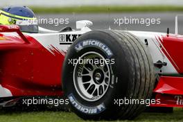 05.03.2004 Melbourne, Australia, F1, Friday, March, Cristiano da Matta, BRA, Panasonic Toyota Racing, TF104, Action, Track, drives onto the grass. Formula 1 World Championship, Rd 1, Australian Grand Prix. www.xpb.cc, EMail: info@xpb.cc - copy of publication required for printed pictures. Every used picture is fee-liable. c Copyright: photo4 / xpb.cc - LEGAL NOTICE: THIS PICTURE IS NOT FOR ITALY  AND GREECE  PRINT USE, KEINE PRINT BILDNUTZUNG IN ITALIEN  UND  GRIECHENLAND!