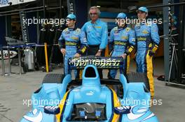 05.03.2004 Melbourne, Australia, F1, Friday, March, Jarno Trulli, ITA, Renault F1 Team, Flavio Briaore, ITA, Renault, Teamchief, Managing Director, Fernando Alonso, ESP, Renault F1 Team, and Franck Montagny, FRA, Testdriver, Renault F1 Team. Formula 1 World Championship, Rd 1, Australian Grand Prix. www.xpb.cc, EMail: info@xpb.cc - copy of publication required for printed pictures. Every used picture is fee-liable. c Copyright: photo4 / xpb.cc - LEGAL NOTICE: THIS PICTURE IS NOT FOR ITALY  AND GREECE  PRINT USE, KEINE PRINT BILDNUTZUNG IN ITALIEN  UND  GRIECHENLAND!