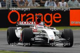 05.03.2004 Melbourne, Australia, F1, Friday, March, Takuma Sato, JPN, Lucky Strike BAR Honda, BAR006, Action, Track . Practice, Formula 1 World Championship, Rd 1, Australian Grand Prix. www.xpb.cc, EMail: info@xpb.cc - copy of publication required for printed pictures. Every used picture is fee-liable.  c Copyright: photo4 / xpb.cc - LEGAL NOTICE: THIS PICTURE IS NOT FOR ITALY  AND GREECE  PRINT USE, KEINE PRINT BILDNUTZUNG IN ITALIEN  UND  GRIECHENLAND!