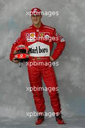 04.03.2004 Melbourne, Australia, F1, Thursday, March, Formula 1 Driver Portraits, Michael Schumacher, GER, Ferrari. Formula 1 World Championship, Rd 1, Australian Grand Prix. www.xpb.cc, EMail: info@xpb.cc - copy of publication required for printed pictures. Every used picture is fee-liable. c Copyright: photo4 / xpb.cc - LEGAL NOTICE: THIS PICTURE IS NOT FOR ITALY  AND GREECE  PRINT USE, KEINE PRINT BILDNUTZUNG IN ITALIEN  UND  GRIECHENLAND! 