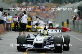 06.03.2004 Melbourne, Australia, F1, Saturday, March, Practice, Ralf Schumacher, GER, BMW WilliamsF1 Team, FW26, Action, Track. Formula 1 World Championship, Rd 1, Australian Grand Prix. www.xpb.cc, EMail: info@xpb.cc - copy of publication required for printed pictures. Every used picture is fee-liable. c Copyright: xpb.cc