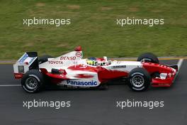 06.03.2004 Melbourne, Australia, F1, Saturday, March, Cristiano da Matta, BRA, Panasonic Toyota Racing, TF104, Action, Track. Formula 1 World Championship, Rd 1, Australian Grand Prix Practice.  www.xpb.cc, EMail: info@xpb.cc - copy of publication required for printed pictures. Every used picture is fee-liable.c Copyright: photo4 / xpb.cc - LEGAL NOTICE: THIS PICTURE IS NOT FOR ITALY  AND GREECE  PRINT USE, KEINE PRINT BILDNUTZUNG IN ITALIEN  UND  GRIECHENLAND!
