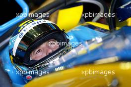 06.03.2004 Melbourne, Australia, F1, Saturday, March, Practice,  Jarno Trulli, ITA, Mild Seven Renault F1 Team, R24, Pitlane, Box, Garage. Formula 1 World Championship, Rd 1, Australian Grand Prix. www.xpb.cc, EMail: info@xpb.cc - copy of publication required for printed pictures. Every used picture is fee-liable. c Copyright: xpb.cc