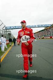 07.03.2004 Melbourne, Australia, F1, Sunday, March, Grid, Michael Schumacher, GER, Ferrari .  Formula 1 World Championship, Rd 1, Australian Grand Prix. www.xpb.cc, EMail: info@xpb.cc - copy of publication required for printed pictures. Every used picture is fee-liable. c Copyright: photo4 / xpb.cc - LEGAL NOTICE: THIS PICTURE IS NOT FOR ITALY  AND GREECE  PRINT USE, KEINE PRINT BILDNUTZUNG IN ITALIEN  UND  GRIECHENLAND!