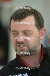 04.03.2004 Melbourne, Australia, F1, Thursday, March, Paul Stoddart, AUS, Minardi, Teamchief, President & CEO. Formula 1 World Championship, Rd 1, Australian Grand Prix. www.xpb.cc, EMail: info@xpb.cc - copy of publication required for printed pictures. Every used picture is fee-liable. c Copyright: Kucera / xpb.cc - LEGAL NOTICE: THIS PICTURE IS NOT FOR AUSTRIA PRINT USE, KEINE PRINT BILDNUTZUNG IN OESTERREICH!