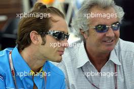 04.03.2004 Melbourne, Australia, F1, Thursday, March, Jarno Trulli, ITA, Renault F1 Team with Flavio Briatore, ITA, Renault, Teamchief, Managing Director. Formula 1 World Championship, Rd 1, Australian Grand Prix. www.xpb.cc, EMail: info@xpb.cc - copy of publication required for printed pictures. Every used picture is fee-liable. c Copyright: photo4 / xpb.cc - LEGAL NOTICE: THIS PICTURE IS NOT FOR ITALY  AND GREECE  PRINT USE, KEINE PRINT BILDNUTZUNG IN ITALIEN  UND  GRIECHENLAND! 