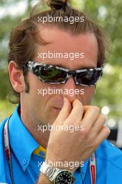 04.03.2004 Melbourne, Australia, F1, Thursday, March, Jarno Trulli, ITA, Renault F1 Team. Formula 1 World Championship, Rd 1, Australian Grand Prix. www.xpb.cc, EMail: info@xpb.cc - copy of publication required for printed pictures. Every used picture is fee-liable. c Copyright: reporter images / xpb.cc - LEGAL NOTICE: THIS PICTURE IS NOT FOR GREECE PRINT USE, KEINE PRINT BILDNUTZUNG IN GRIECHENLAND!
