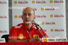 04.03.2004 Melbourne, Australia, F1, Thursday, March, Shell Press Conference with Mike Copson in the "Shell House", Formula 1 World Championship, Rd 1, Australian Grand Prix. www.xpb.cc, EMail: info@xpb.cc - copy of publication required for printed pictures. Every used picture is fee-liable. c Copyright: xpb.cc