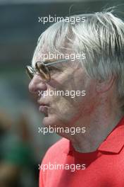 04.03.2004 Melbourne, Australia, F1, Thursday, March, Bernie Ecclestone, GBR. Formula 1 World Championship, Rd 1, Australian Grand Prix. www.xpb.cc, EMail: info@xpb.cc - copy of publication required for printed pictures. Every used picture is fee-liable. c Copyright: xpb.cc