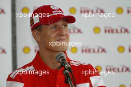 04.03.2004 Melbourne, Australia, F1, Thursday, March, Shell Press Conference with Michael Schumacher, GER, Ferrari in the "Shell House", Formula 1 World Championship, Rd 1, Australian Grand Prix. www.xpb.cc, EMail: info@xpb.cc - copy of publication required for printed pictures. Every used picture is fee-liable. c Copyright: xpb.cc
