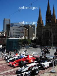 02.03.2004 Melbourne, Australia, F1, Tuesday, March, Feature, City, F1 Cars in front of the Exebition Hall, in the back St. Pauls Cat., Formula 1 World Championship, Rd 1, Australian Grand Prix preperations. www.xpb.cc, EMail: info@xpb.cc - copy of publication required for printed pictures. Every used picture is fee-liable. c Copyright: xpb.cc