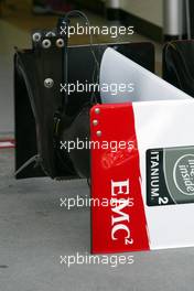 03.03.2004 Melbourne, Australia, F1, Wednesday, March, rear wing of a TOYOTA, Formula 1 World Championship, Rd 1, Australian Grand Prix preperations. www.xpb.cc, EMail: info@xpb.cc - copy of publication required for printed pictures. Every used picture is fee-liable. c Copyright: xpb.cc