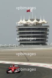 02.04.2004 Manama, Bahrain, F1, Friday, April, Michael Schumacher, GER, Scuderia Ferrari Marlboro, F2004, Action, Track, practice, Formula 1 World Championship, Rd 3, Bahrain Grand Prix, BHR