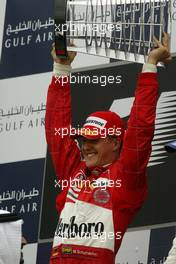 04.04.2004 Manama, Bahrain, F1, Sunday, April, Michael Schumacher, GER, Ferrari, Formula 1 World Championship, Podium, Rd 3, Bahrain Grand Prix, BHR