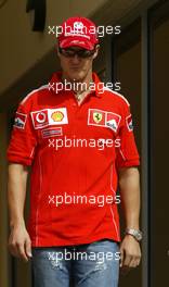 01.04.2004 Manama, Bahrain, F1, Thursday, April, Michael Schumacher, GER, Ferrari, Formula 1 World Championship, Rd 3, Bahrain Grand Prix, BHR