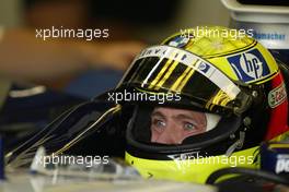 22.10.2004 Interlagos, Brazil, F1, Friday, October, Ralf Schumacher, GER, BMW WilliamsF1 Team, FW26, Pitlane, Box, Garage - Formula 1 World Championship, Rd 18, Brazilian Grand Prix, BRA, Brazil, Practice