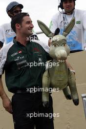 24.10.2004 Interlagos, Brazil, F1, Sunday, October, The "donkey" from www.donkeydoesf1.co.uk - Formula 1 World Championship, Rd 18, Brazilian Grand Prix, BRA, Brazil