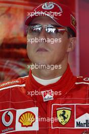 24.09.2004 Shanghai, China, F1, Friday, September, Michael Schumacher, GER, Scuderia Ferrari Marlboro, F2004, Pitlane, Box, Garage - Formula 1 World Championship, Practice, Rd 16, Chinese Grand Prix, CHN, China