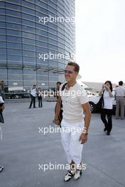 23.09.2004 Shanghai, China, F1, Thursday, September, Michael Schumacher, GER, Ferrari arrives at the circuit - Formula 1 World Championship, Rd 16, Chinese Grand Prix, CHN, China