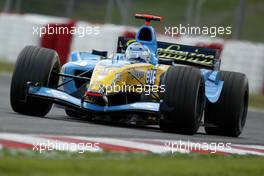 07.05.2004 Barcelona, Spain, F1, Friday, May, Jarno Trulli, ITA, Mild Seven Renault F1 Team, R24, Action, Track  - Formula 1 World Championship, Rd 5, Marlboro Spanish Grand Prix,  ESP