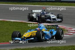 09.05.2004 Barcelona, Spain, F1, Sunday, May, Fernando Alonso, ESP, Mild Seven Renault F1 Team, R24, Action, Track - Formula 1 World Championship, Rd 5, Marlboro Spanish Grand Prix Race, ESP