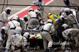 09.05.2004 Barcelona, Spain, F1, Sunday, May, PITSTOP, Juan-Pablo Montoya, COL, BMW WilliamsF1 - Formula 1 World Championship, Rd 5, Marlboro Spanish Grand Prix Race, ESP