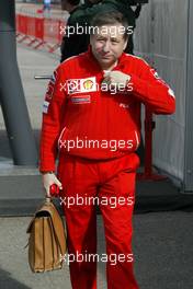 09.05.2004 Barcelona, Spain, F1, Sunday, May, Ross Brawn, GBR, Ferrari, Technical Director - Formula 1 World Championship, Rd 5, Marlboro Spanish Grand Prix,  ESP