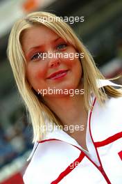 09.05.2004 Barcelona, Spain, F1, Sunday, May, Grid Girl - Formula 1 World Championship, Rd 5, Marlboro Spanish Grand Prix,  ESP