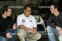 09.05.2004 Barcelona, Spain, F1, Sunday, May, Jeff Gordan with Juan-Pablo Montoya, COL, BMW WilliamsF1 and Nascar driver Jimmie Johnson - Formula 1 World Championship, Rd 5, Marlboro Spanish Grand Prix,  ESP